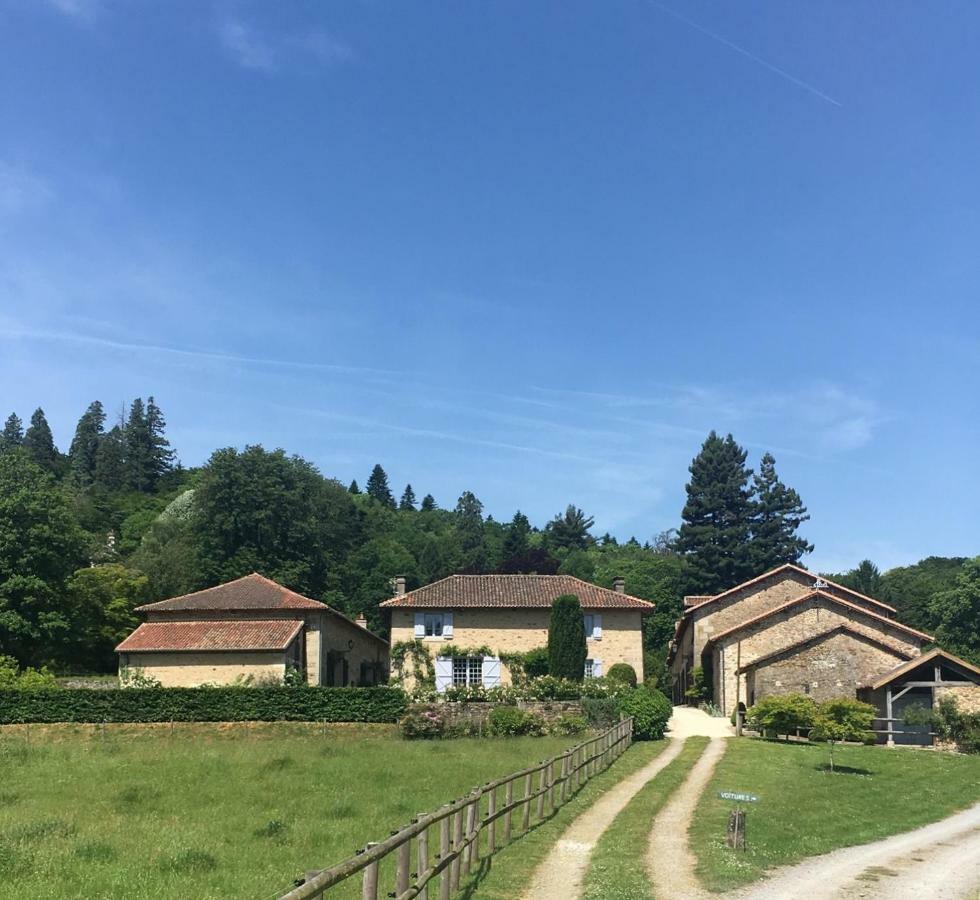 Domaine De Montmery Sa Piscine Son Jardin Ses Espaces Ambazac Екстер'єр фото